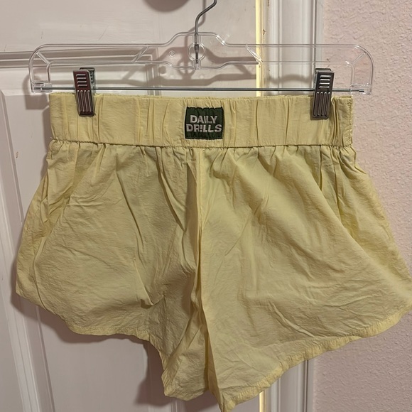 Daily Drills Pants - Daily Drills Super Short Lemonade in Size Small